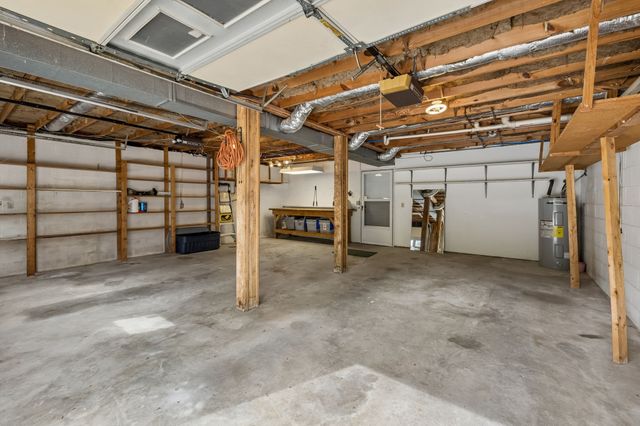 1343 Whiteaker Springs Rd, Cookeville, TN 38506