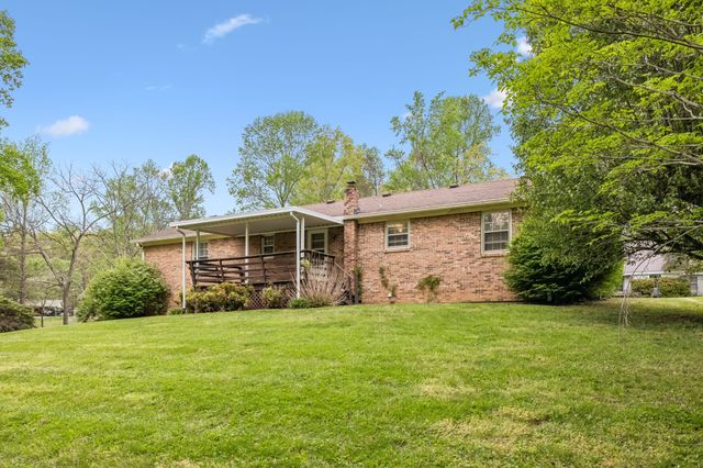 1343 Whiteaker Springs Rd, Cookeville, TN 38506