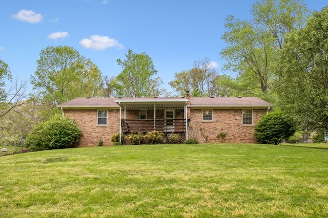 1343 Whiteaker Springs Rd, Cookeville, TN 38506
