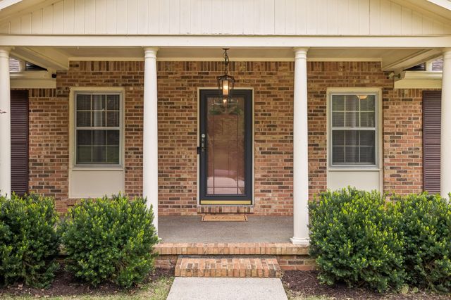 1343 Whiteaker Springs Rd, Cookeville, TN 38506