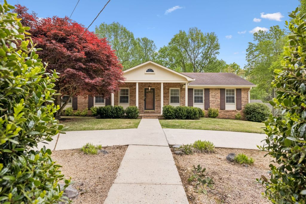 1343 Whiteaker Springs Rd, Cookeville, TN 38506