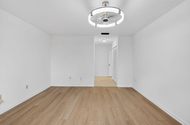 21691 Cypress Road 16b, Boca Raton, FL 33433