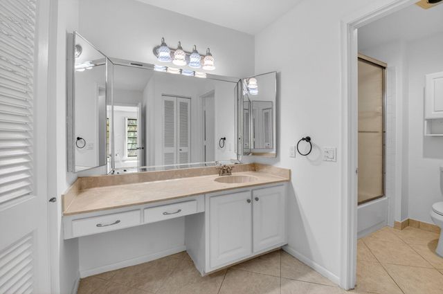 21691 Cypress Road 16b, Boca Raton, FL 33433