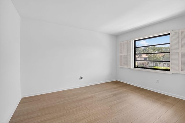 21691 Cypress Road 16b, Boca Raton, FL 33433