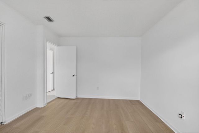 21691 Cypress Road 16b, Boca Raton, FL 33433