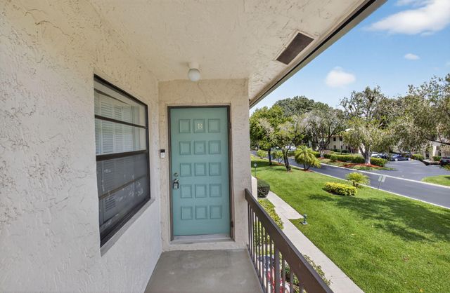21691 Cypress Road 16b, Boca Raton, FL 33433