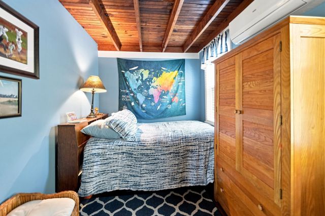 58 Cape Cod Avenue, Plymouth, MA 02360