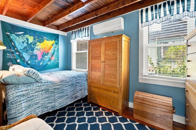 58 Cape Cod Avenue, Plymouth, MA 02360