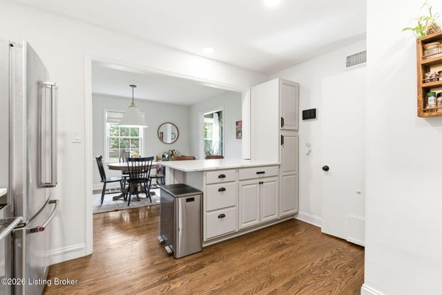 501 Brookview Rd, Louisville, KY 40207