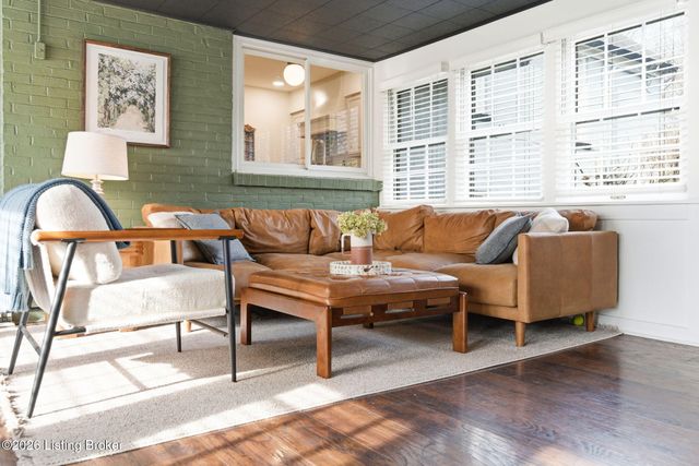 501 Brookview Rd, Louisville, KY 40207