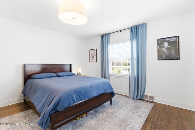 501 Brookview Rd, Louisville, KY 40207