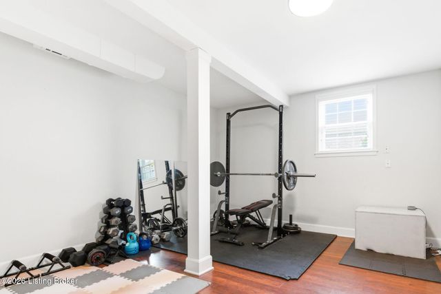 501 Brookview Rd, Louisville, KY 40207