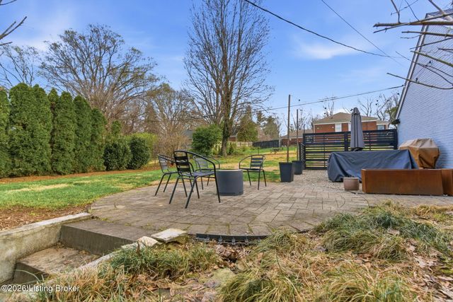 501 Brookview Rd, Louisville, KY 40207