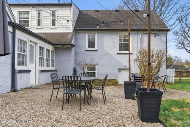 501 Brookview Rd, Louisville, KY 40207