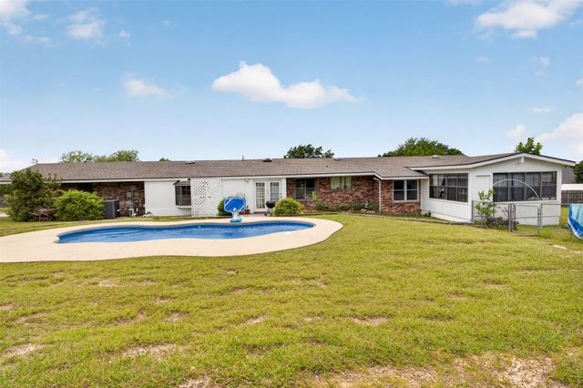 224 Billo Court, Weatherford, TX 76087