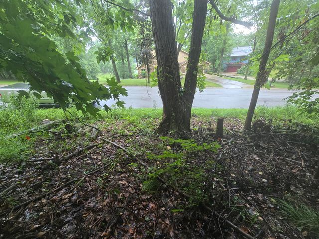 464 Roxbury Road, Valparaiso, IN 46385