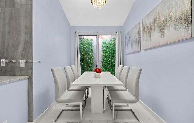 2002 Lake Breeze Ct, Wellington, FL 33414