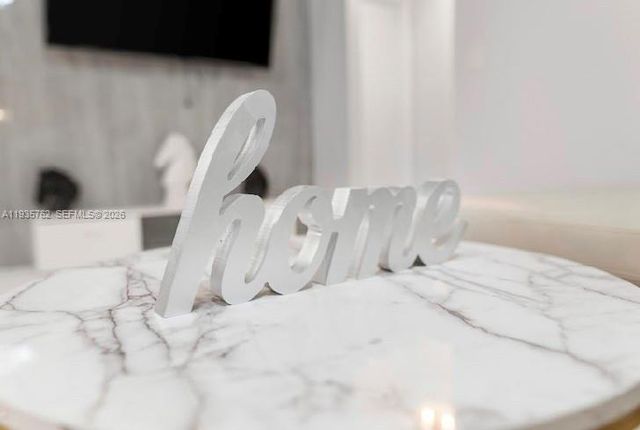 2002 Lake Breeze Ct, Wellington, FL 33414