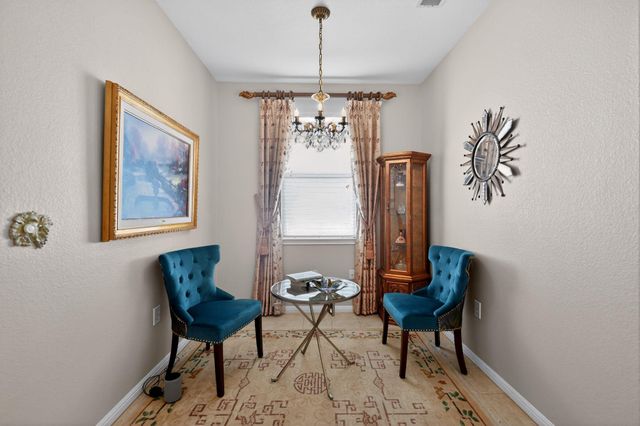 7708 San Felipe BLVD 8, Austin, TX 78729