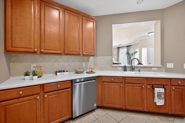 7708 San Felipe BLVD 8, Austin, TX 78729