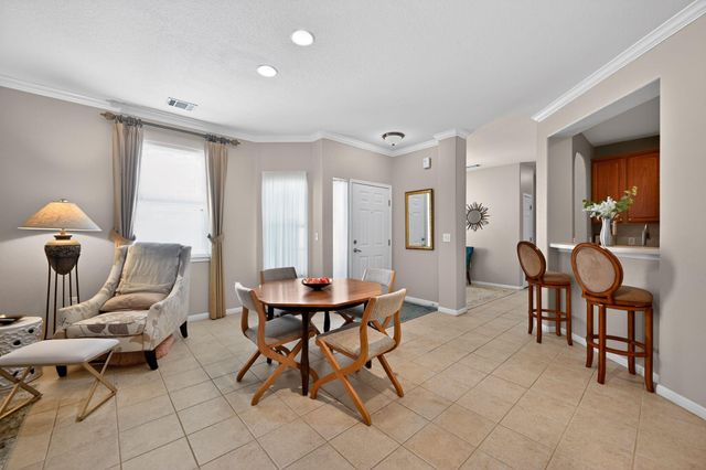 7708 San Felipe BLVD 8, Austin, TX 78729