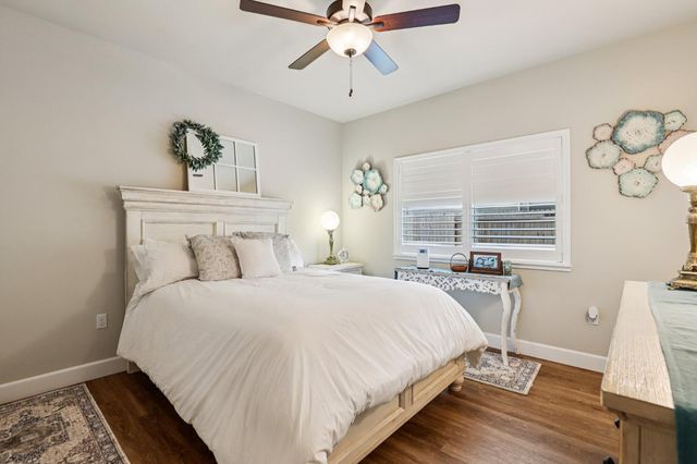 1124 Palmer Rd, Galt, CA 95632