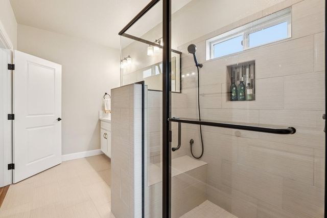 1124 Palmer Rd, Galt, CA 95632