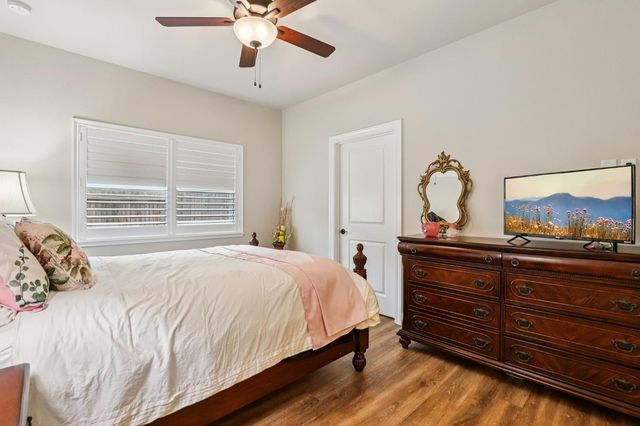 1124 Palmer Rd, Galt, CA 95632