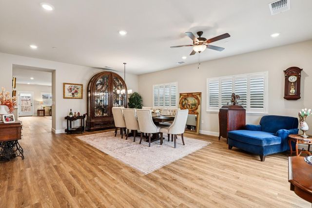 1124 Palmer Rd, Galt, CA 95632