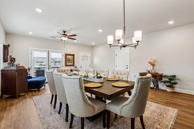 1124 Palmer Rd, Galt, CA 95632