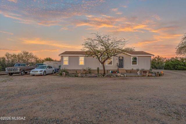 7731 N Steele Drive, Tucson, AZ 85743