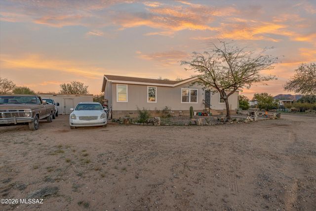 7731 N Steele Drive, Tucson, AZ 85743