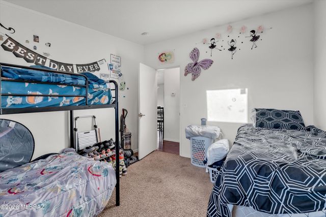 7731 N Steele Drive, Tucson, AZ 85743