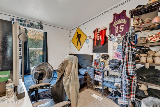 7731 N Steele Drive, Tucson, AZ 85743