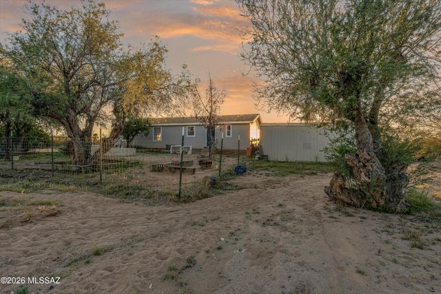 7731 N Steele Drive, Tucson, AZ 85743