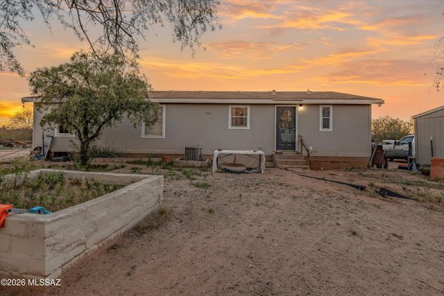 7731 N Steele Drive, Tucson, AZ 85743