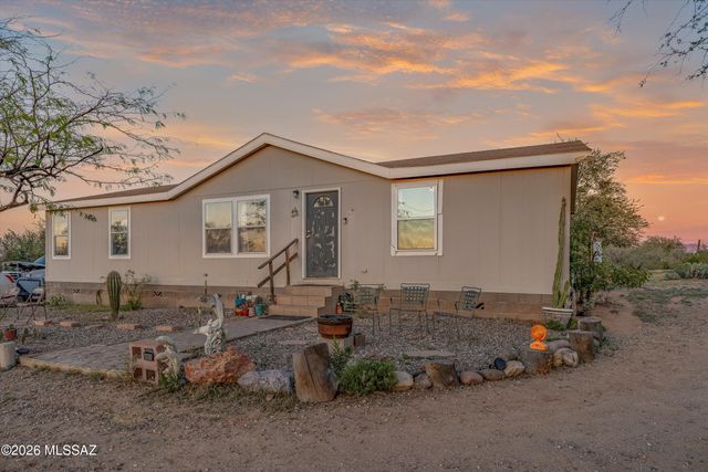 7731 N Steele Drive, Tucson, AZ 85743