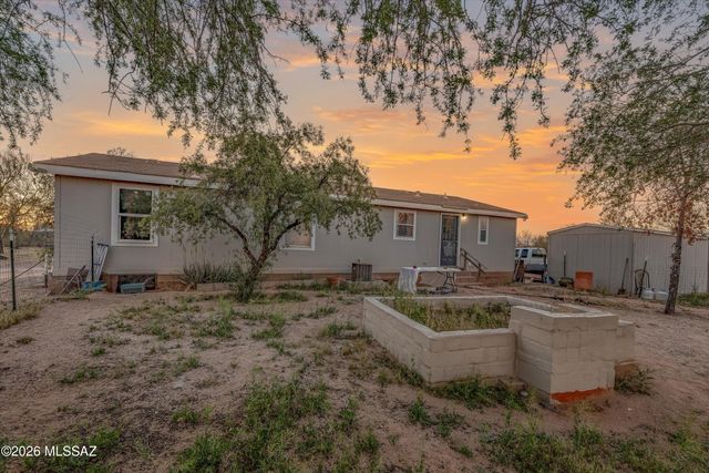 7731 N Steele Drive, Tucson, AZ 85743