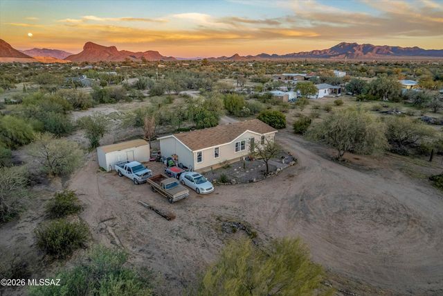 7731 N Steele Drive, Tucson, AZ 85743