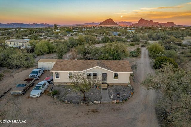 7731 N Steele Drive, Tucson, AZ 85743