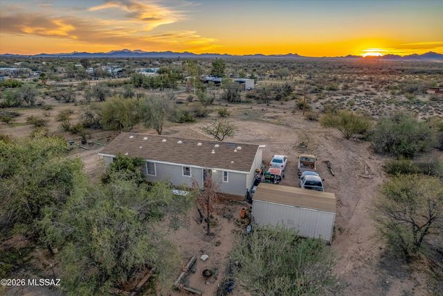 7731 N Steele Drive, Tucson, AZ 85743