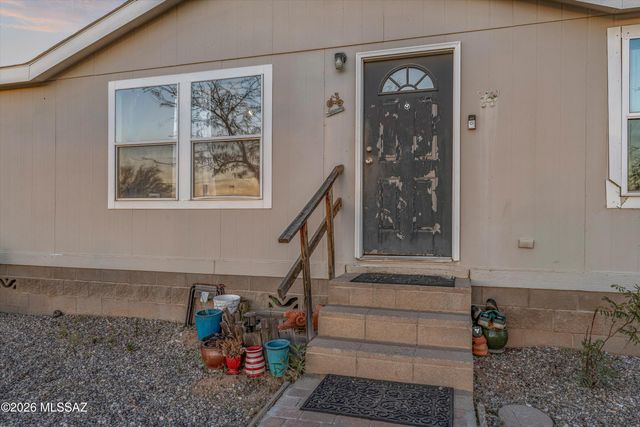 7731 N Steele Drive, Tucson, AZ 85743