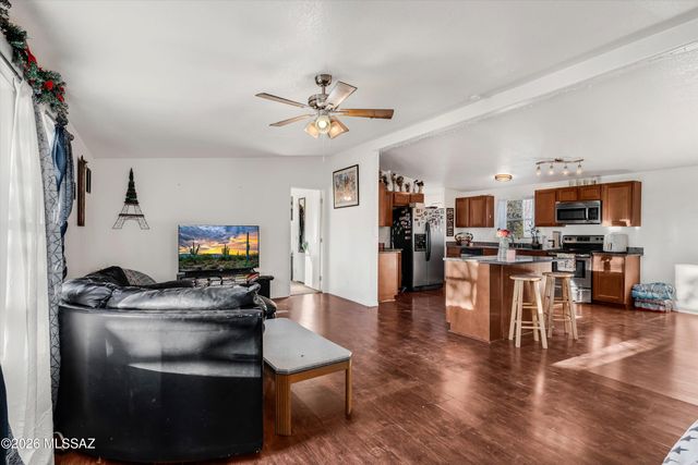 7731 N Steele Drive, Tucson, AZ 85743