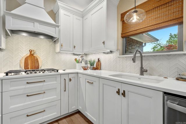 56 Mano Way, Hot Springs, AR 71909
