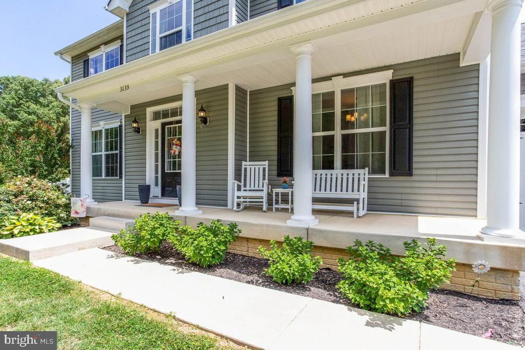 Image 3 of property listing at 3135 LEOLA HELEN WAY, Huntingtown, MD 20639