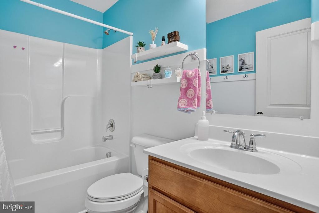 Image 37 of property listing at 3135 LEOLA HELEN WAY, Huntingtown, MD 20639