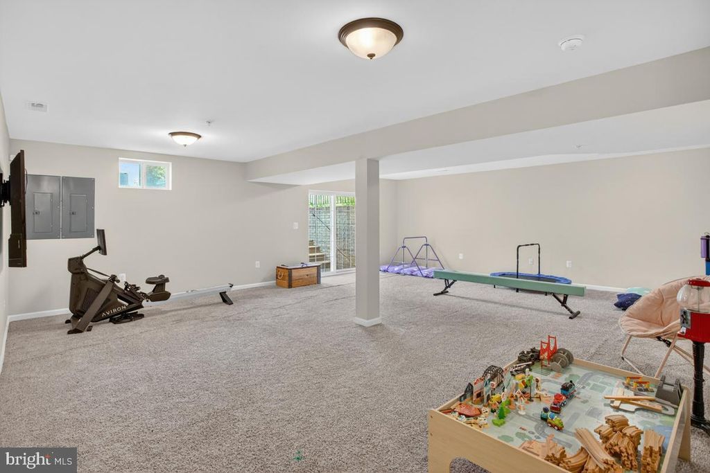 Image 39 of property listing at 3135 LEOLA HELEN WAY, Huntingtown, MD 20639