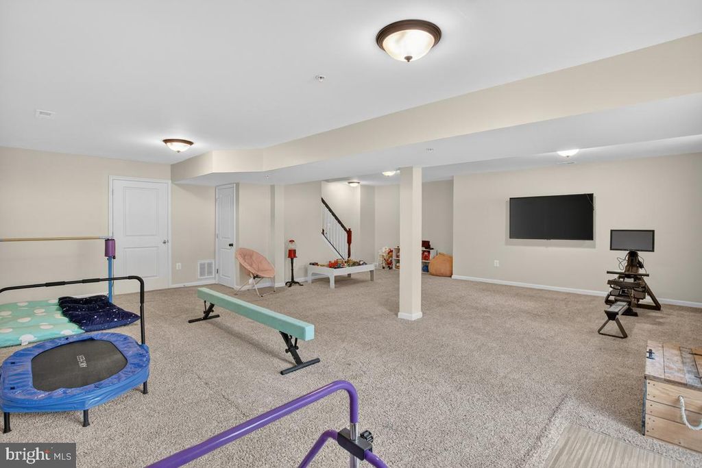 Image 40 of property listing at 3135 LEOLA HELEN WAY, Huntingtown, MD 20639
