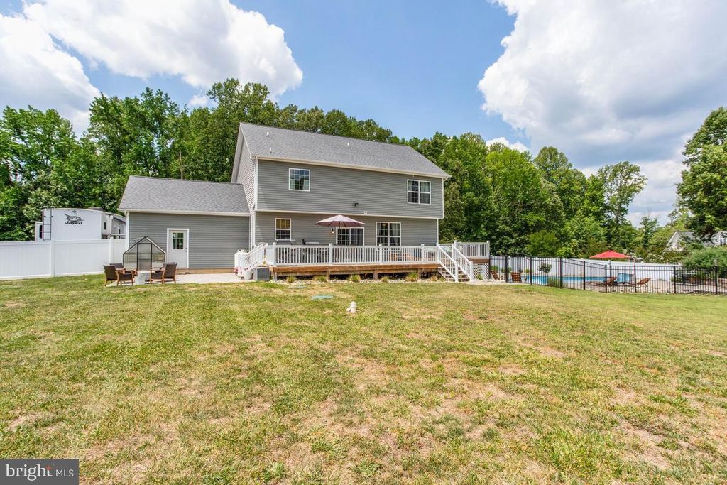 Image 47 of property listing at 3135 LEOLA HELEN WAY, Huntingtown, MD 20639