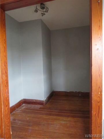 23 Knoerl Avenue, Buffalo, NY 14210